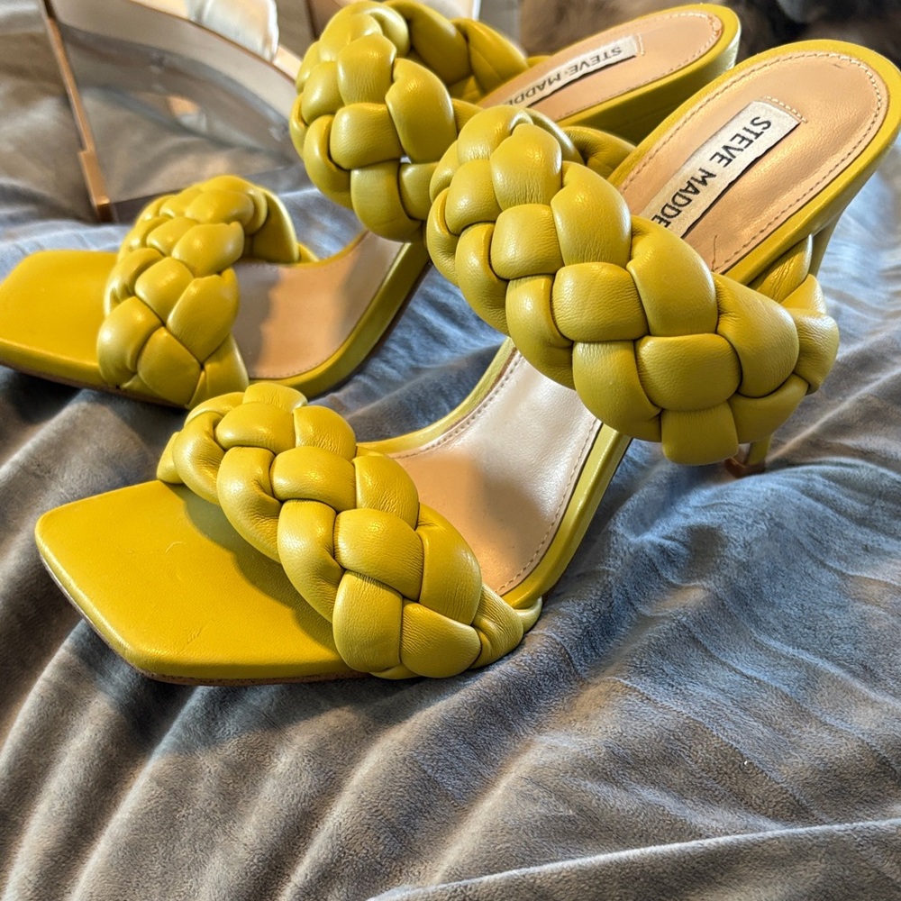 Steve Madden Mustard Braided Heels sz 9
